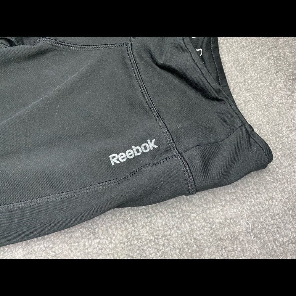 Reebok Capris Crop Yoga Leggings Black - Picture 2 of 4
